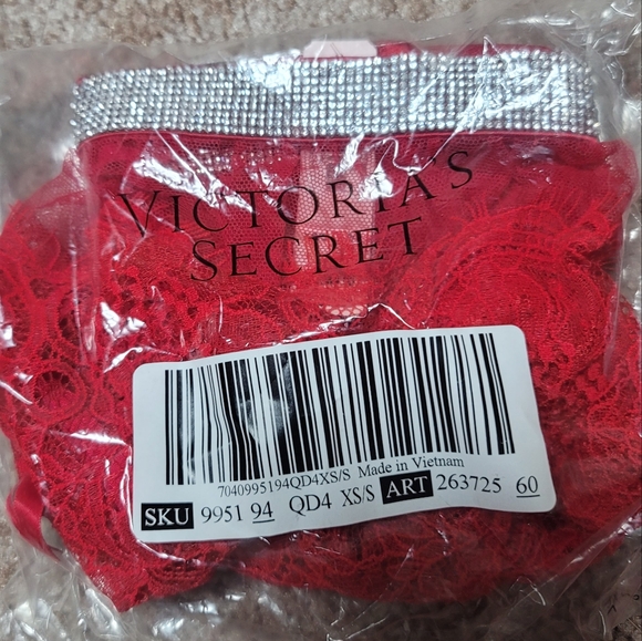 Victoria's secret very sexy shine strap lace skirt garter belt XSMALL SMALL - Picture 4 of 8